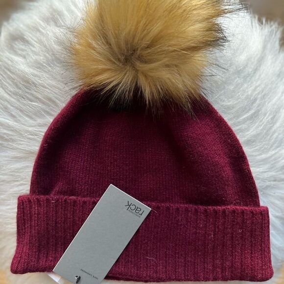 Nordstrom Faux Fur Cashmere Pompom Beanie, Burgundy, 100% Cashmere, NWT - Picture 4 of 12